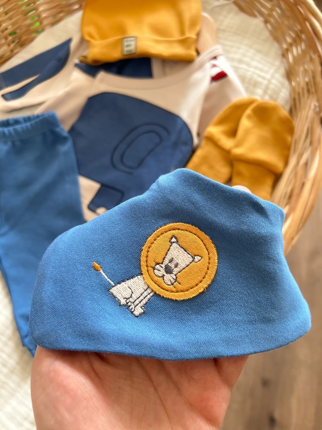 سيت خماسي 💙🐘🦁