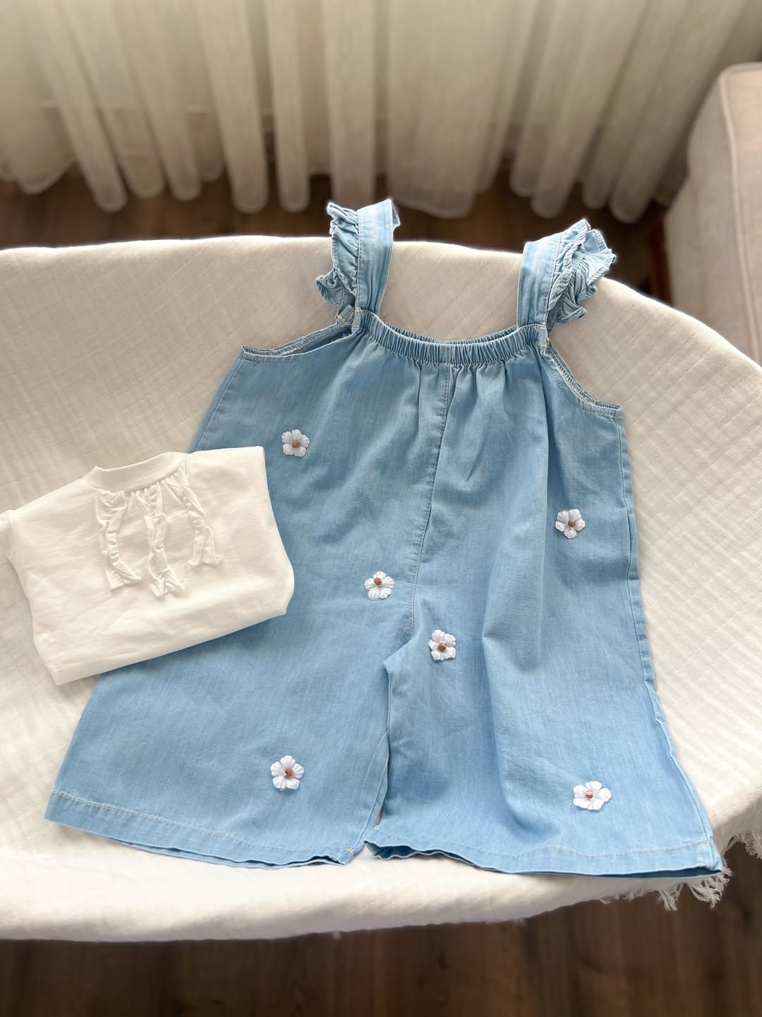 سيت اوفر مع قميص دزاين مميز 🦋